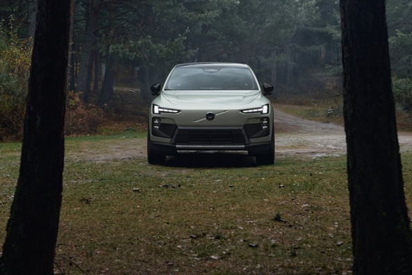 Volvo EX60 Cross Country apskats: tehniskie dati, aprīkojums, foto