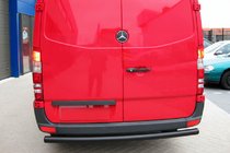 Mercedes Sprinter W906 2006–2018 Aizmugurējais aizsargstienis AK002 Black (nerūsējošais tērauds) foto 2