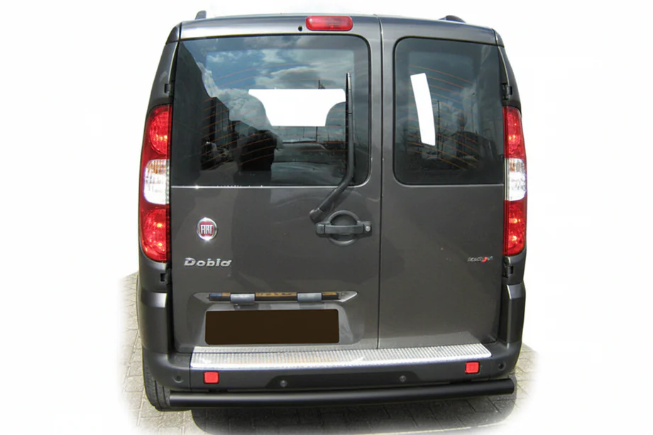 Fiat Doblo I 2005–2010 Aizmugurējais aizsargstienis AK002 Black (nerūsējošais tērauds) Image