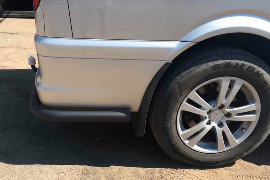Mercedes Viano 2004–2014 Aizmugures stūra aizsargi AK003 Black (2 gab., nerūsējošais tērauds) Image