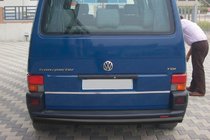Volkswagen T4 Caravelle/Multivan 1990–2003 Aizmugurējais aizsargstienis AK002 Black (nerūsējošais tērauds) foto 5