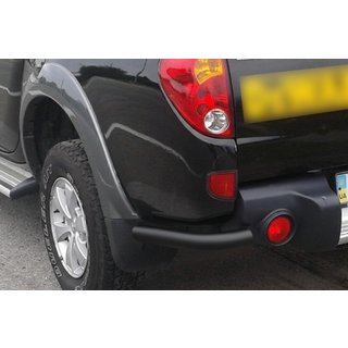 Aizmugures stūri AK003 Black (2 gab., nerūsējošais tērauds) Mitsubishi L200 2006–2015 foto 2