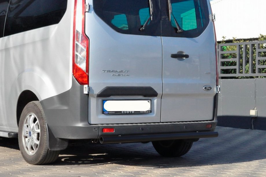 Ford Custom 2013–2022 Aizmugurējais aizsargstienis AK002 Black (nerūsējošais tērauds) Image