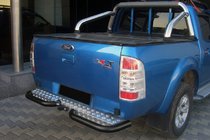 Ford Ranger 2007–2011 Aizmugurējie stūri AK003 Black (2 gab., nerūsējošais tērauds) foto 1