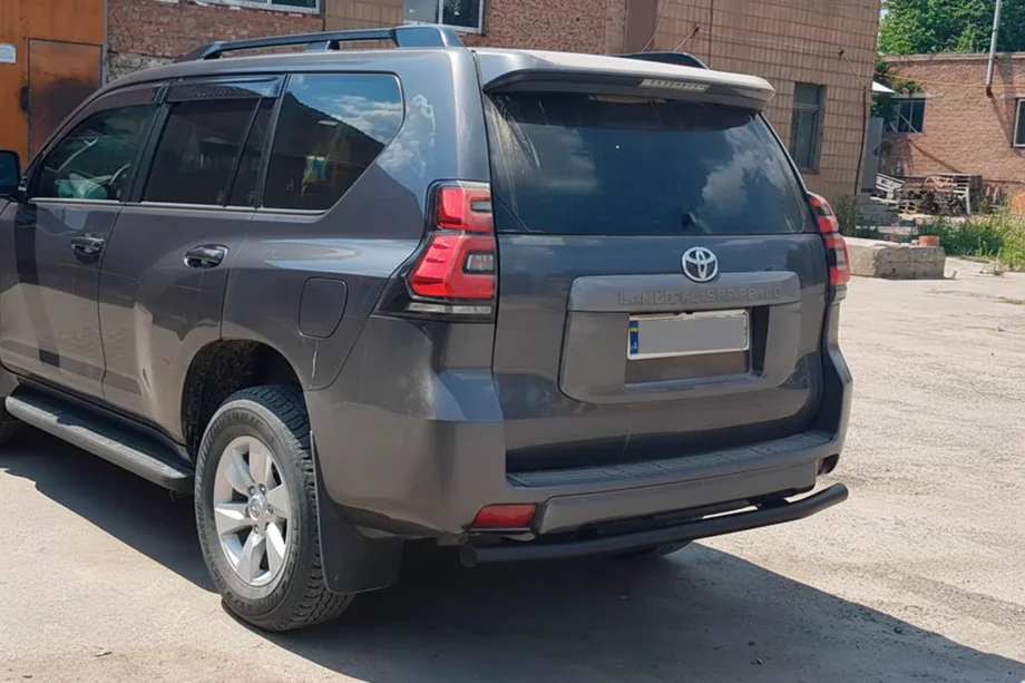 Toyota Land Cruiser Prado 150 2009–2023 Aizmugurējais aizsargstienis AK002 Black (nerūsējošais tērauds) Foto 2