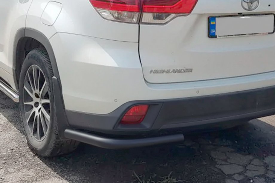 Toyota Highlander 2013–2019 Aizmugures stūru loki Black (2 gab., nerūsējošais tērauds) Foto 1
