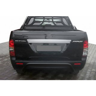 Aizmugurējais aizsargstienis AK006 Black (nerūsējošais tērauds) SsangYong Action 2005–2018 foto 1