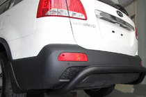 Kia Sorento II XM 2009–2014 Aizmugurējā aizsargstīpa AK007 Black (nerūsējošais tērauds) foto 2