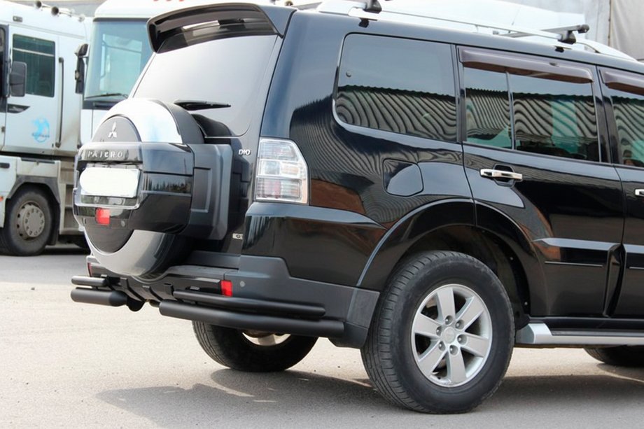 Mitsubishi Pajero Wagon IV 2006–2021 AK003 aizmugurējais rollbars, dubults, melns (nerūsējošais tērauds) Foto 2