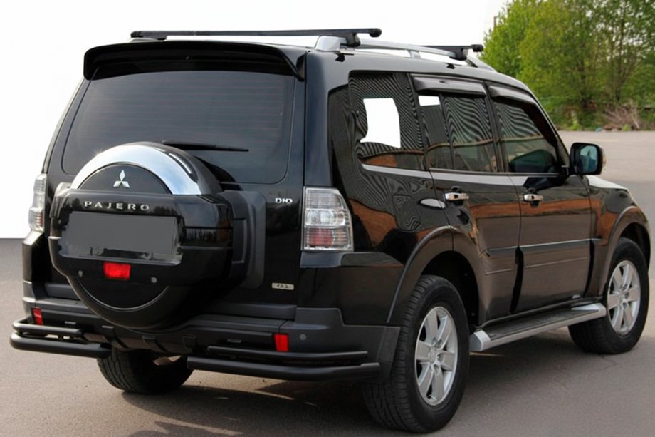 Mitsubishi Pajero Wagon IV 2006–2021 AK003 aizmugurējais rollbars, dubults, melns (nerūsējošais tērauds) Foto 1