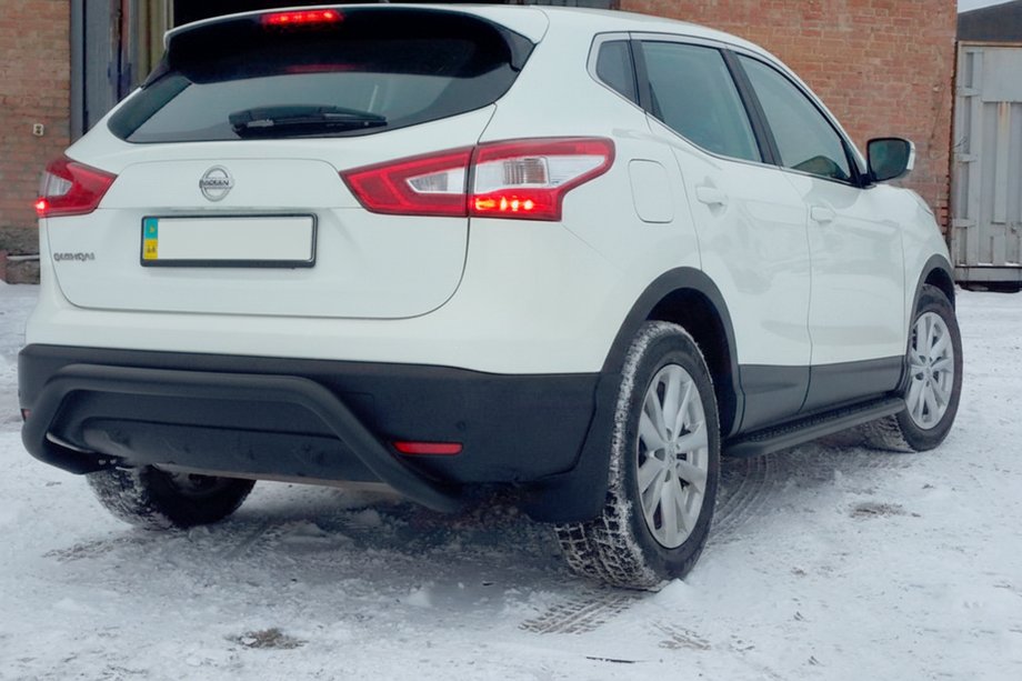 Nissan Qashqai 2014–2021 Aizmugurējais aizsargloks AK007-1 Black (nerūsējošais tērauds) Image