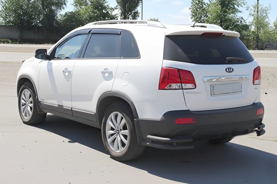 Kia Sorento II XM 2009–2014 Aizmugurējie dubultie stūra loki AK003-подвійний Black (nerūsējošais tērauds) Foto 4
