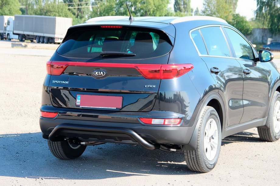 Kia Sportage 2015–2021 Aizmugurējais aizsargstienis AK007 Black (nerūsējošais tērauds) Foto 1
