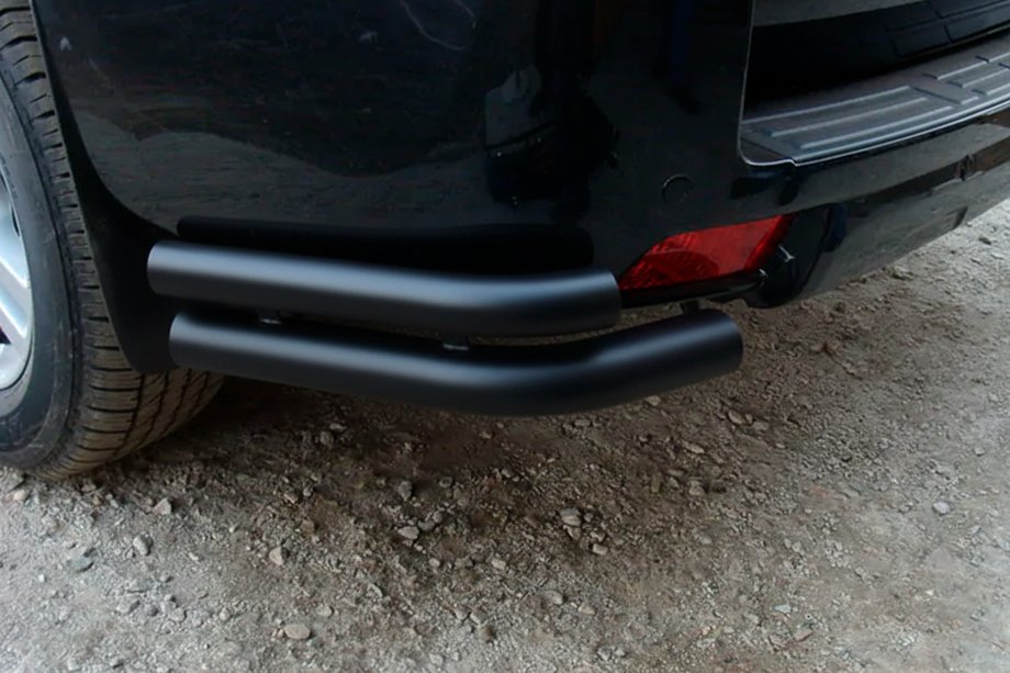 Toyota Land Cruiser Prado 150 2009–2023 Aizmugurējie stūru aizsargi AK003-Подвійний Melni (nerūsējošais tērauds) Foto 3