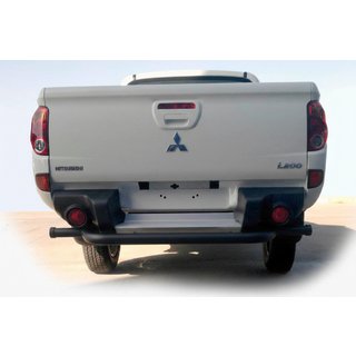Aizmugurējais aizsargstienis AK007 Black (nerūsējošais tērauds) Mitsubishi L200 2006–2015