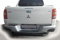 Mitsubishi L200 2015–2024 Aizmugurējais aizsargstienis AK007 Black (nerūsējošais tērauds) foto 1