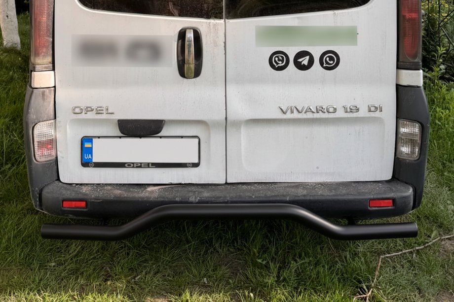 Opel Vivaro 2001–2015 Aizmugurējais aizsargstienis AK006 Black (nerūsējošais tērauds) Image
