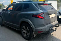 Renault Duster 2024– Aizmugurējais aizsargloks AK007 Black (nerūsējošais tērauds) foto 2