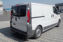 Opel Vivaro 2001–2015 Aizmugures aizsargstienis AK005 Black (nerūsējošais tērauds) foto 1