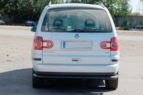 Volkswagen Sharan 1995–2010 Aizmugurējais aizsargstienis AK005 Black foto 2