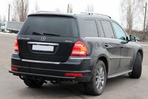 Mercedes GL class X164 2006–2012 Aizmugurējais loks AK-style Black (nerūsējošais tērauds) foto 3