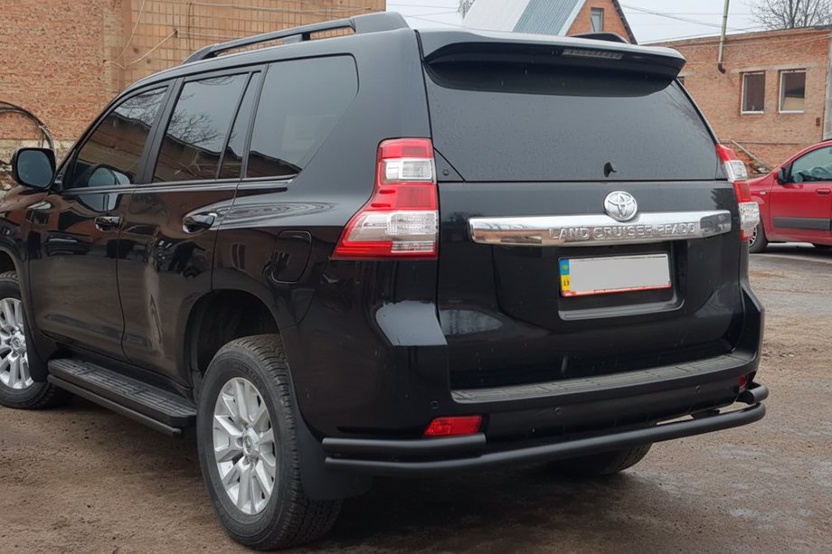 Toyota Land Cruiser Prado 150 2009–2023 Aizmugurējais aizsargstienis AK005-2 Black (nerūsējošais tērauds) Image