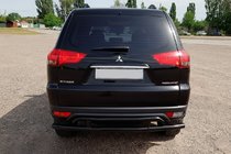 Mitsubishi Pajero Sport 2008–2015 Aizmugurējais aizsargstienis AK002-2 Black (2 gab., nerūsējošais tērauds) foto 4