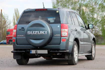 Suzuki Grand Vitara 2005–2017 Aizmugures aizsargloks AK005-3 Black (nerūsējošais tērauds) foto 3