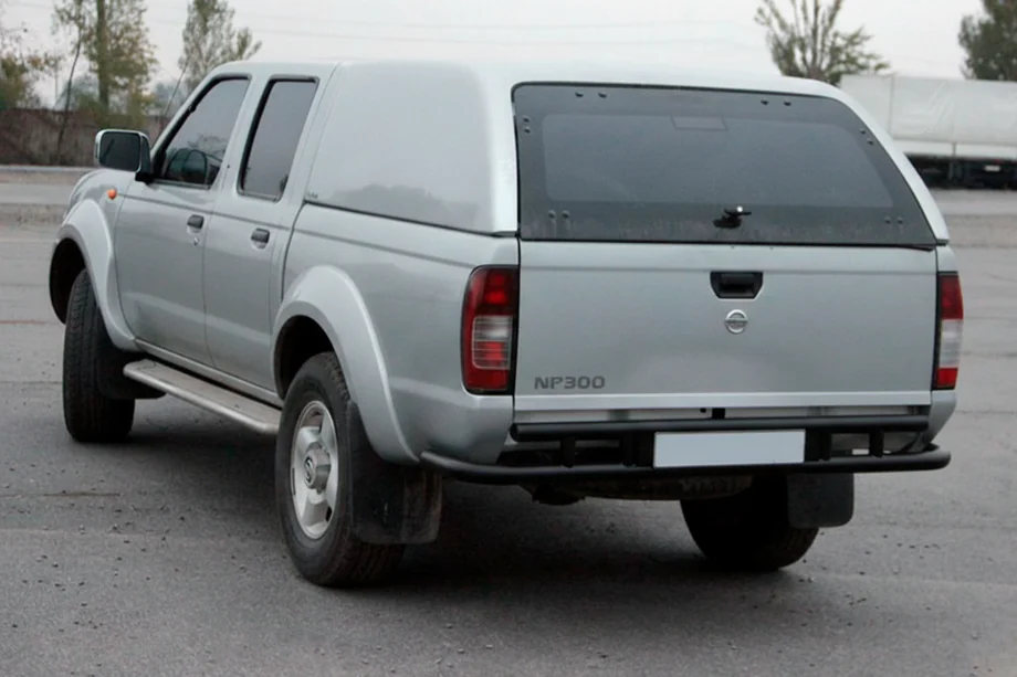 Nissan NP300 1999–2015 Aizmugures aizsargstienis AK004 Black (nerūsējošais tērauds) Image