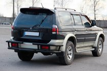 Mitsubishi Pajero Sport 1996–2007 Aizmugurējais aizsargstienis AK-Special Black (nerūsējošais tērauds) foto 3