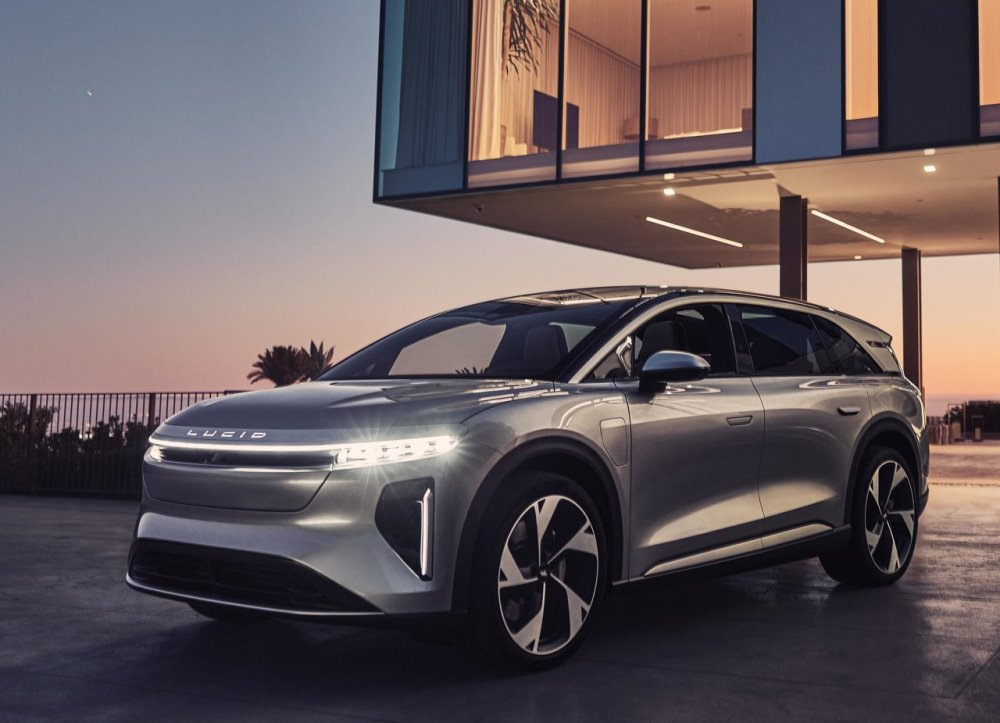 Lucid Gravity apskats: elektrisks SUV ar lielu nobraukumu