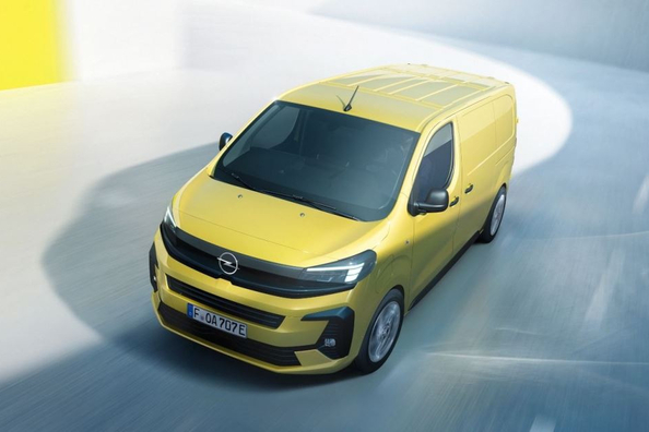 Opel Vivaro Electric: praktisks elektriskais furgons biznesam Foto 1