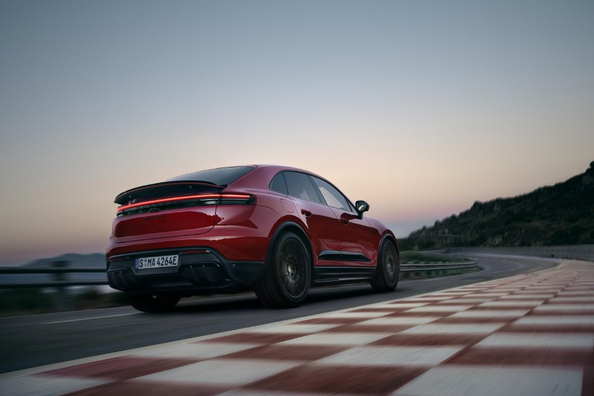 Porsche Macan Electric GTS versijas apskats: sportisks elektriskais krosovers Foto 3