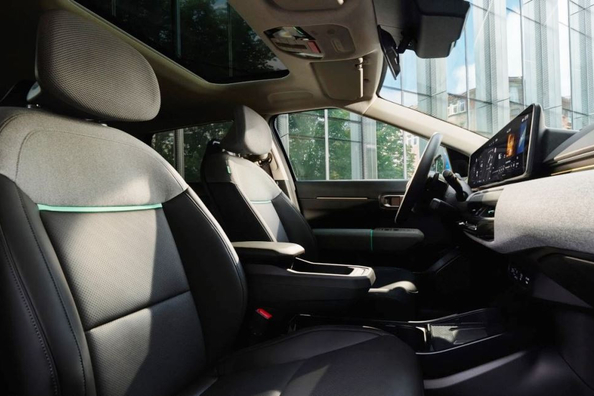 Kia EV4 Hatch 2025: pieejams elektriskais hečbeks ar lielu nobraukumu Foto 5