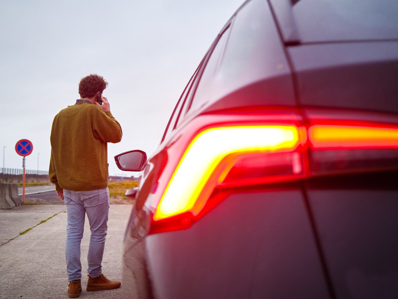 Kāpēc iedarbojas auto signalizācija? Galvenie iemesli un risinājumi