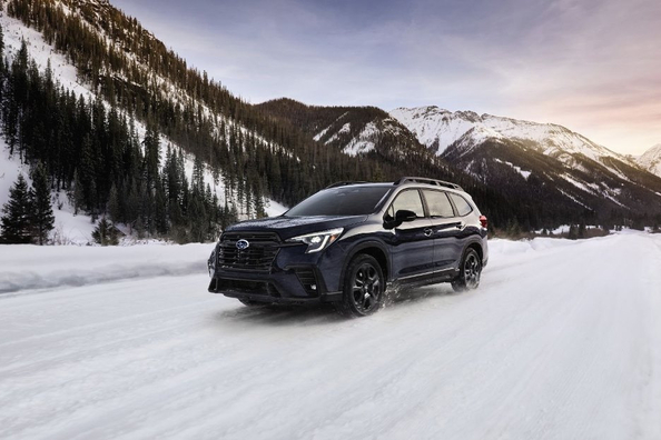 Subaru Ascent: pilna izmēra ģimenes krosovera apskats