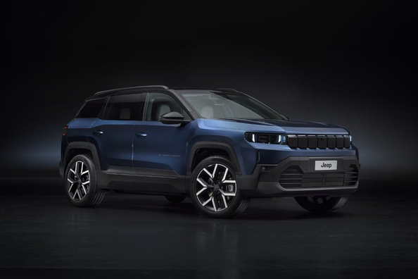 Jeep Compass Electric (2025): pilnībā elektriskā krosovera apskats