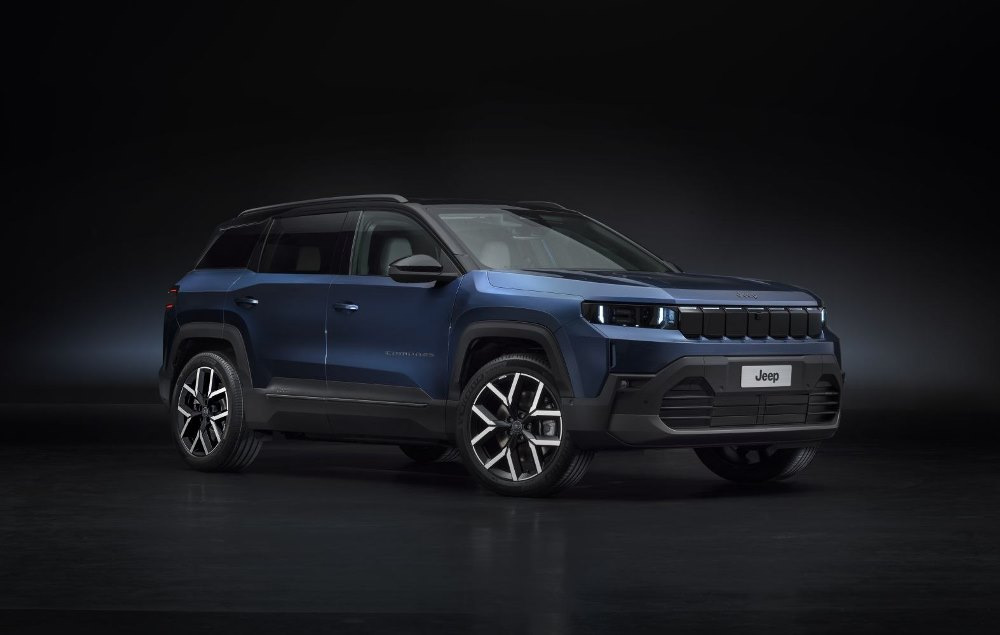 Jeep Compass Electric (2025): pilnībā elektriskā krosovera apskats