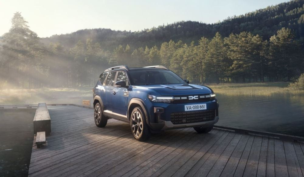 Dacia Bigster Hybrid: budžeta krosovera apskats