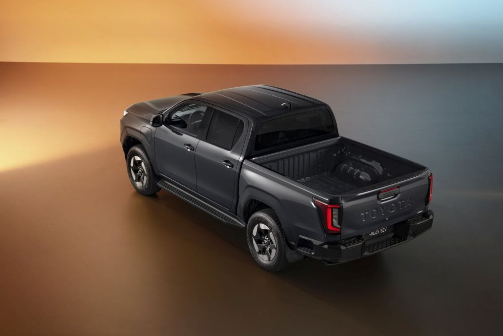 Toyota Hilux Electric (2026): leģendārā pirmā elektriskā pikapa apskats