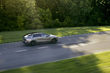 Cadillac Lyriq V (2026): augstas veiktspējas elektriskā SUV apskats foto 3