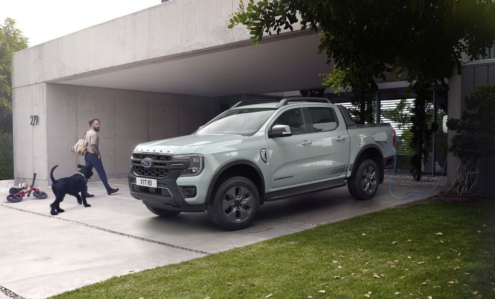 Ford Ranger Plug-in Hybrid (2025): apskats par zīmola pirmo PHEV pikapu