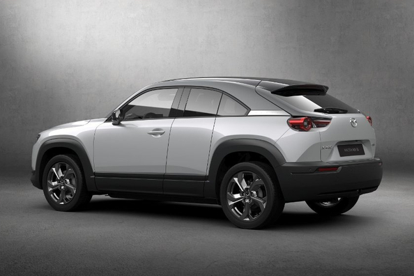 Mazda MX-30: krosovers ar rotora ģeneratoru un minimālistisku dizainu Foto 3