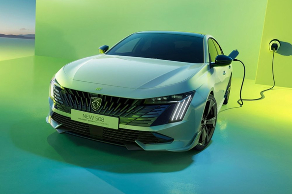 Peugeot 508 PSE apskats: franču sporta sedans ar hibrīda jaudu