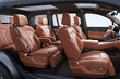 Denza N9 Plug-in Hybrid apskats: BYD flagmaņa hibrīds foto 5