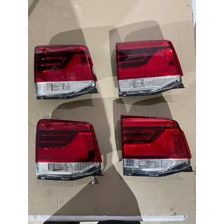 Nocenots Aizmugurējais kreisais iekšējais lukturis 2016-2021 (OEM standarts) (uz bagāžnieka vāka) (ieplīsis) Toyota Land Cruiser 200 2007–2021 foto 1