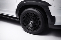 Cadillac Escalade 2020– Kalti OEM diski R22 (4 gab.) foto 1