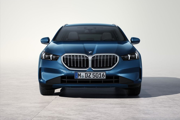 BMW 5 Series Touring (G61): biznesa klases universālis ar premium komfortu Foto 3