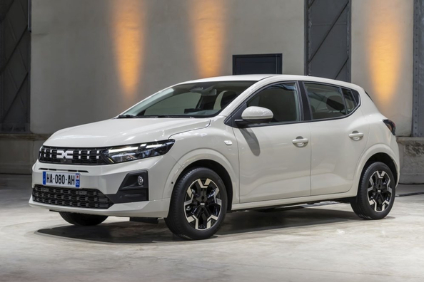 Dacia Sandero apskats: pieejams pilsētas hečbeks ar atjaunotu dizainu