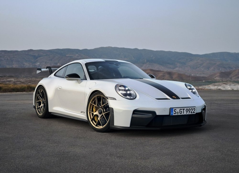 Porsche 911 GT3 (992) apskats: tehniskie dati, aprīkojums, foto